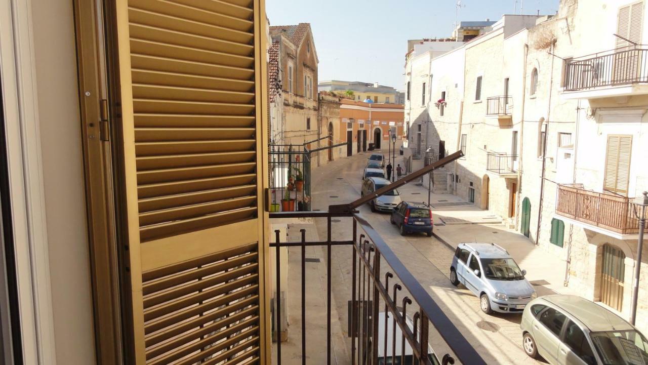 Casa Vacanze La Scalinata 比谢列 外观 照片