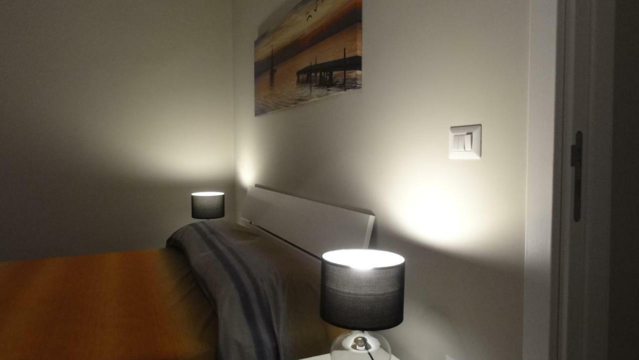 Casa Vacanze La Scalinata 比谢列 外观 照片