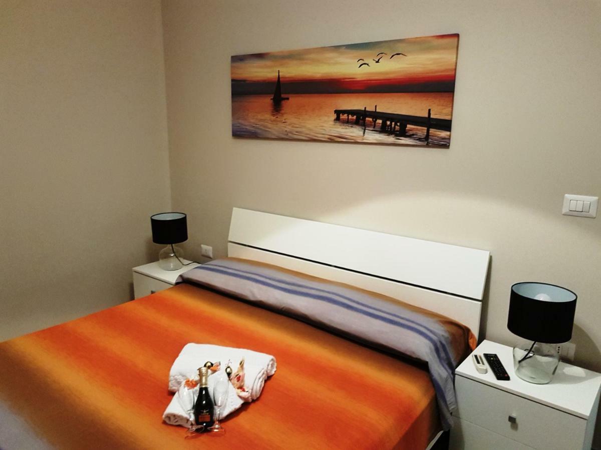 Casa Vacanze La Scalinata 比谢列 外观 照片
